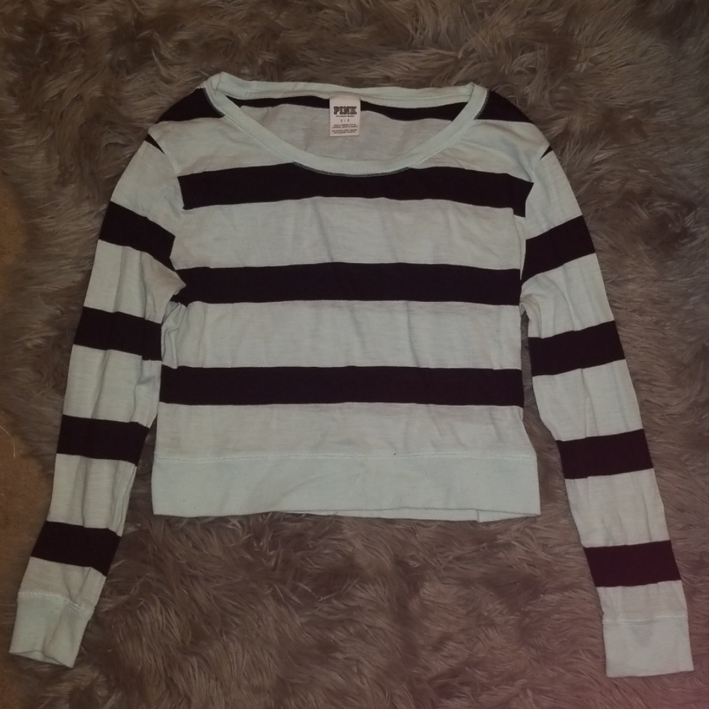 Victoria Secret PINK long sleeve crop top
